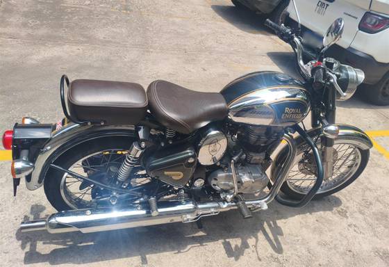 ROYAL ENFIELD CLASSIC CHROME 
